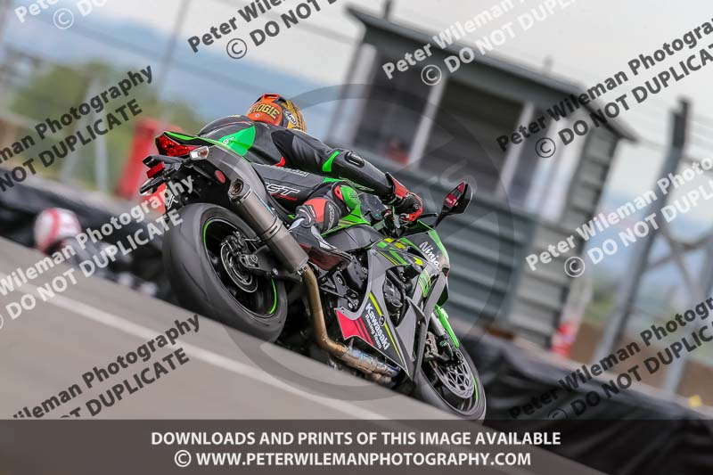 PJ Motorsport Photography;donington no limits trackday;donington park photographs;donington trackday photographs;no limits trackdays;peter wileman photography;trackday digital images;trackday photos
